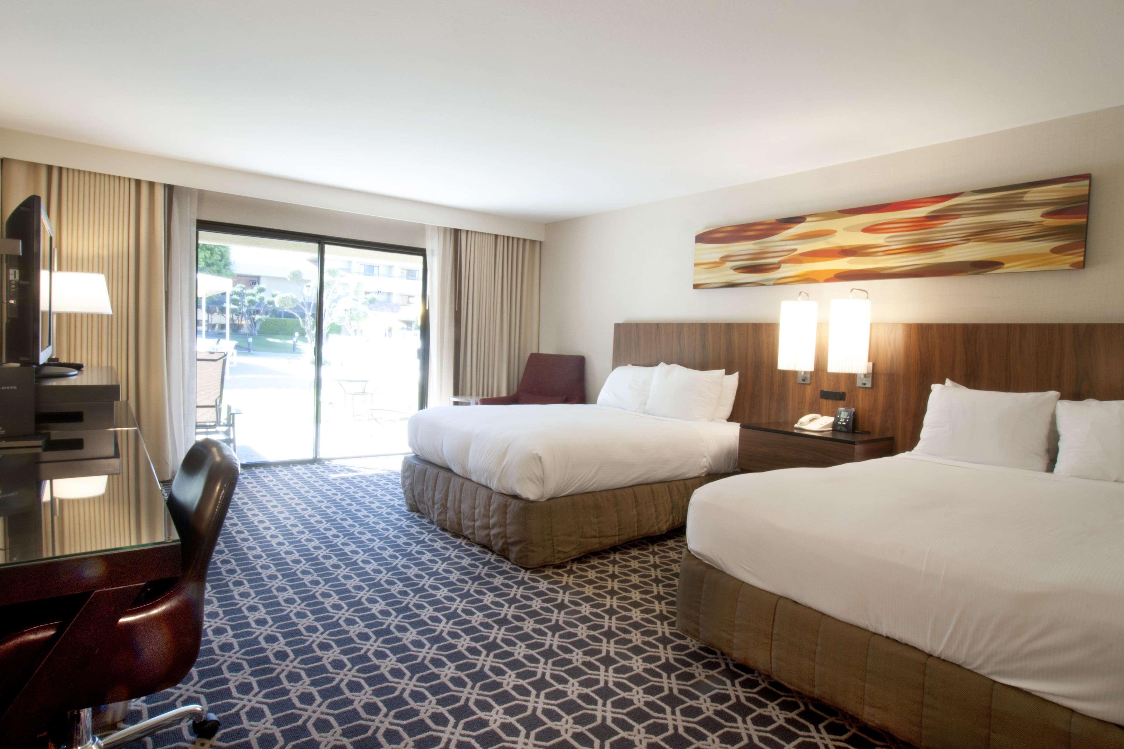 Hilton Palm Springs Hotell Exteriör bild