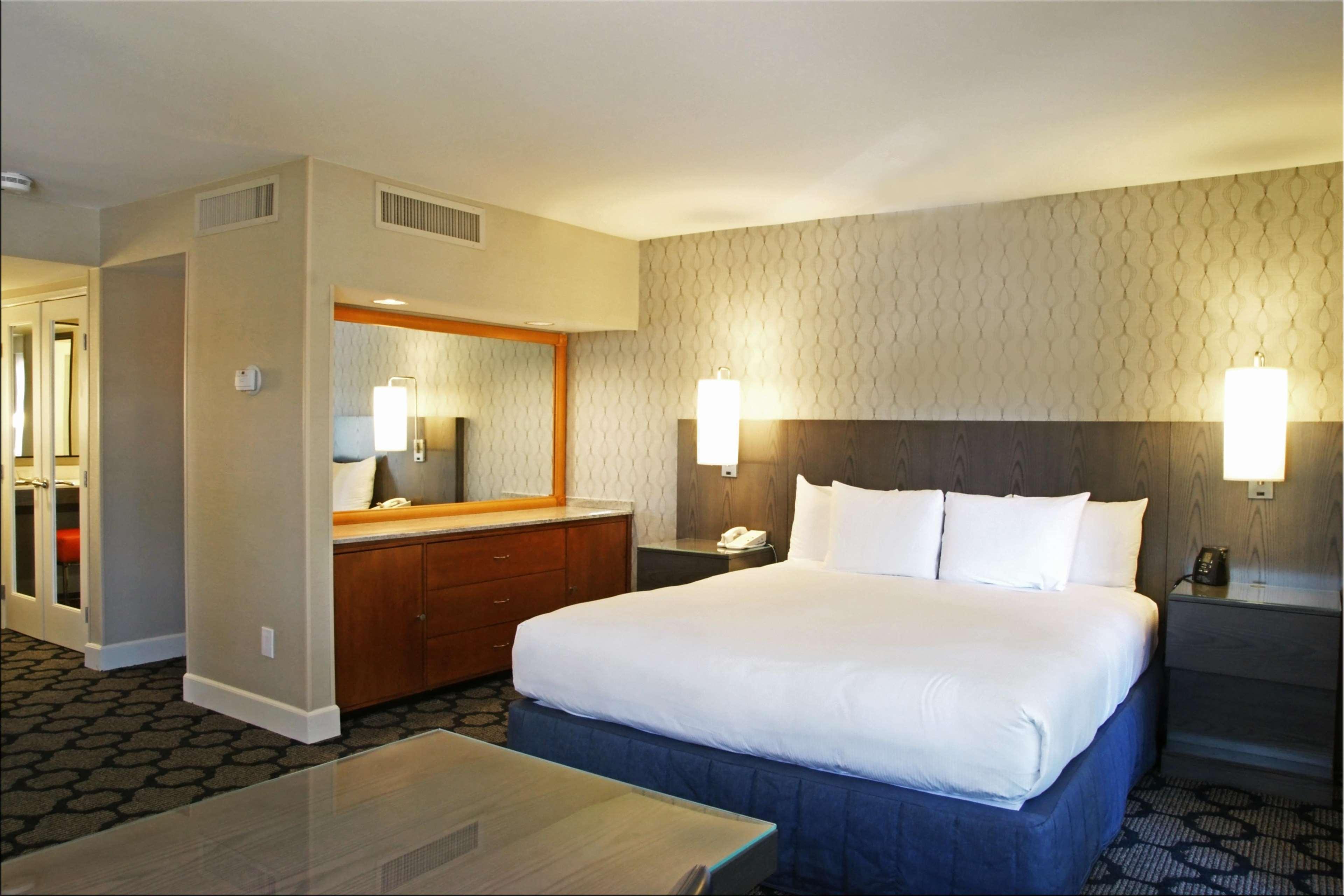 Hilton Palm Springs Hotell Exteriör bild